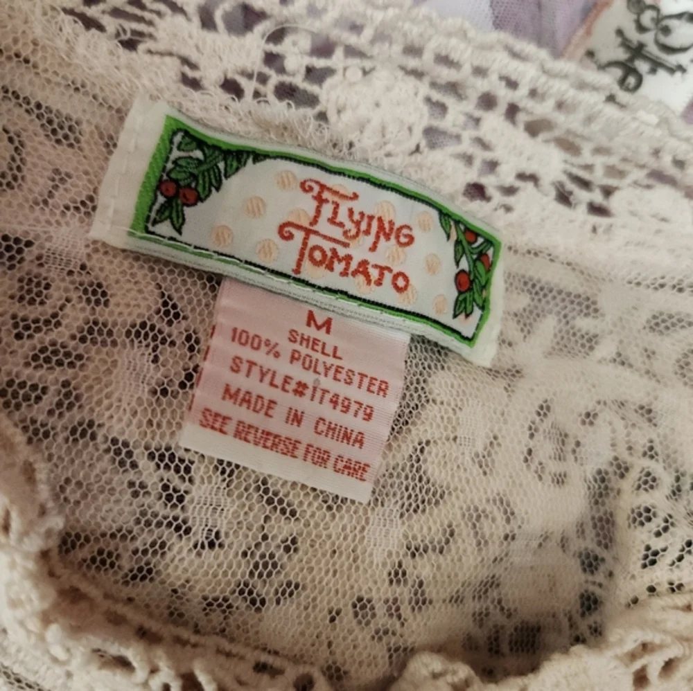 Flying‎ Tomato Ivory Long Sleeve Lace Top  Size Medium - Picture 10 of 10